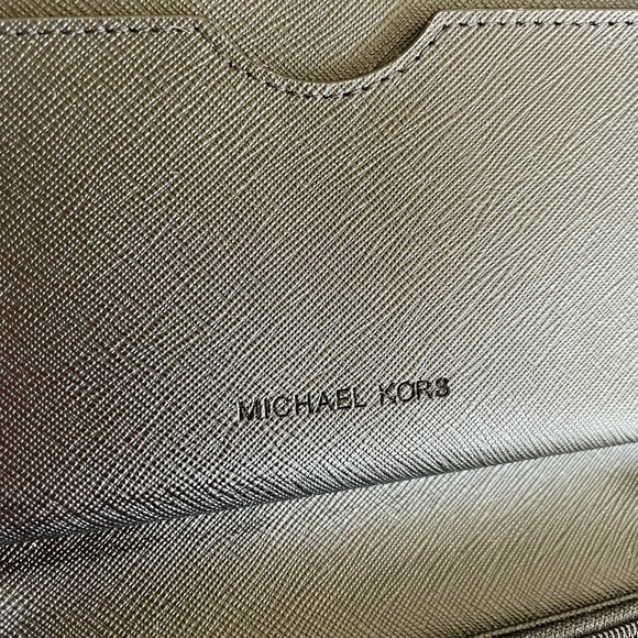 Michael Kors Black Clutch *BRAND NEW* - Picture 4 of 5